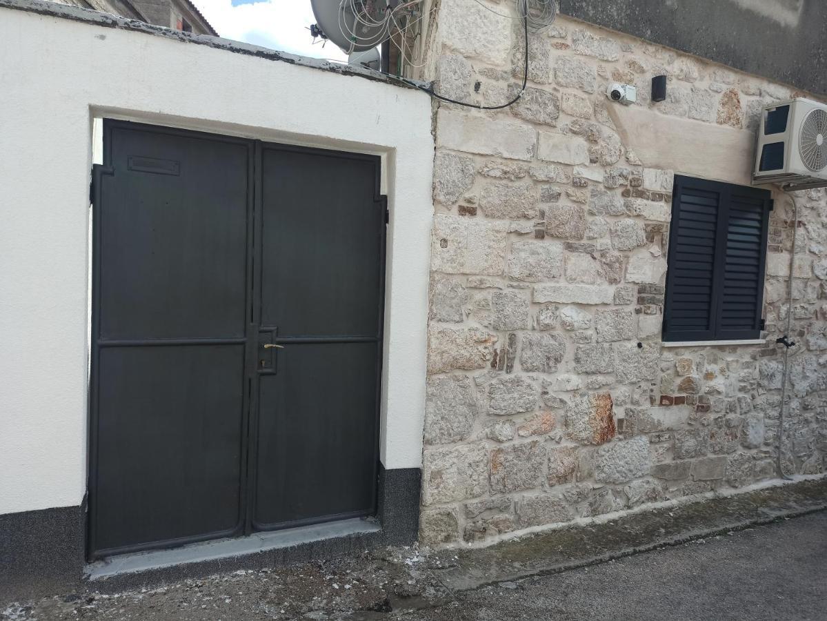 Grannyanny Apartamento Šibenik Exterior foto